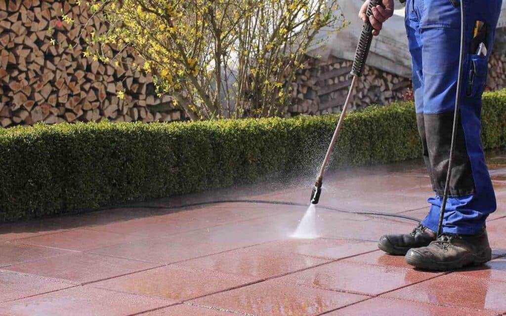 pressure washing Floor | All-Clean!